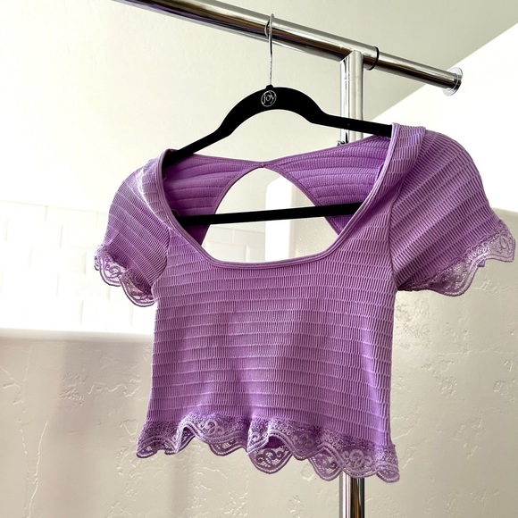 Lilac purple crop top - Picture 2 of 10